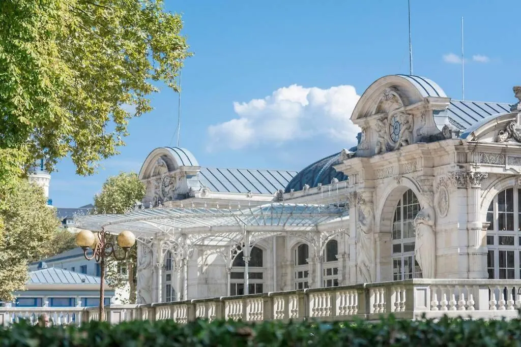 Apartment In Historical Center Of Vichy Palais Belle Epoque ,International