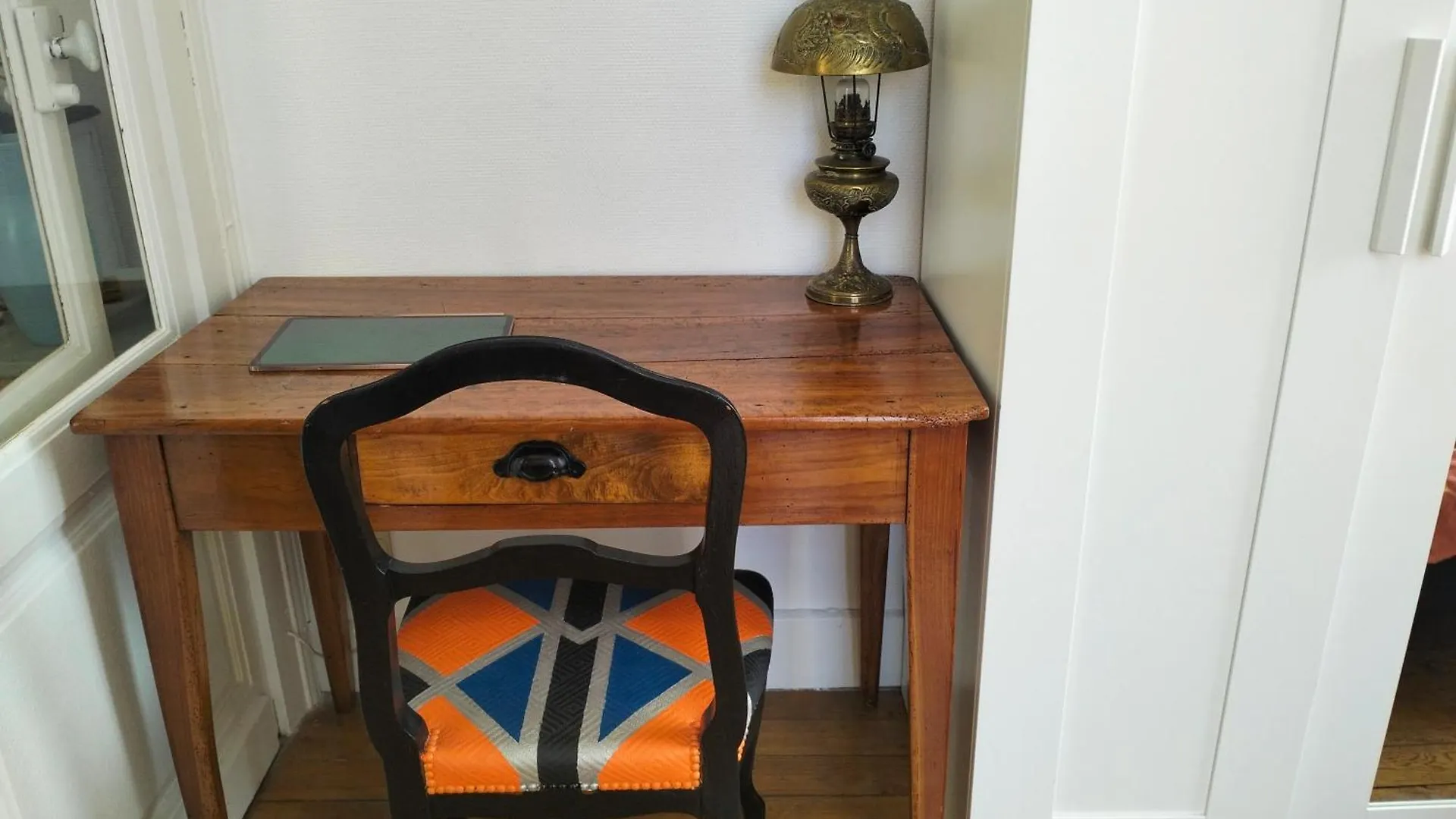 Apartment In Historical Center Of Vichy Palais Belle Epoque ,International France