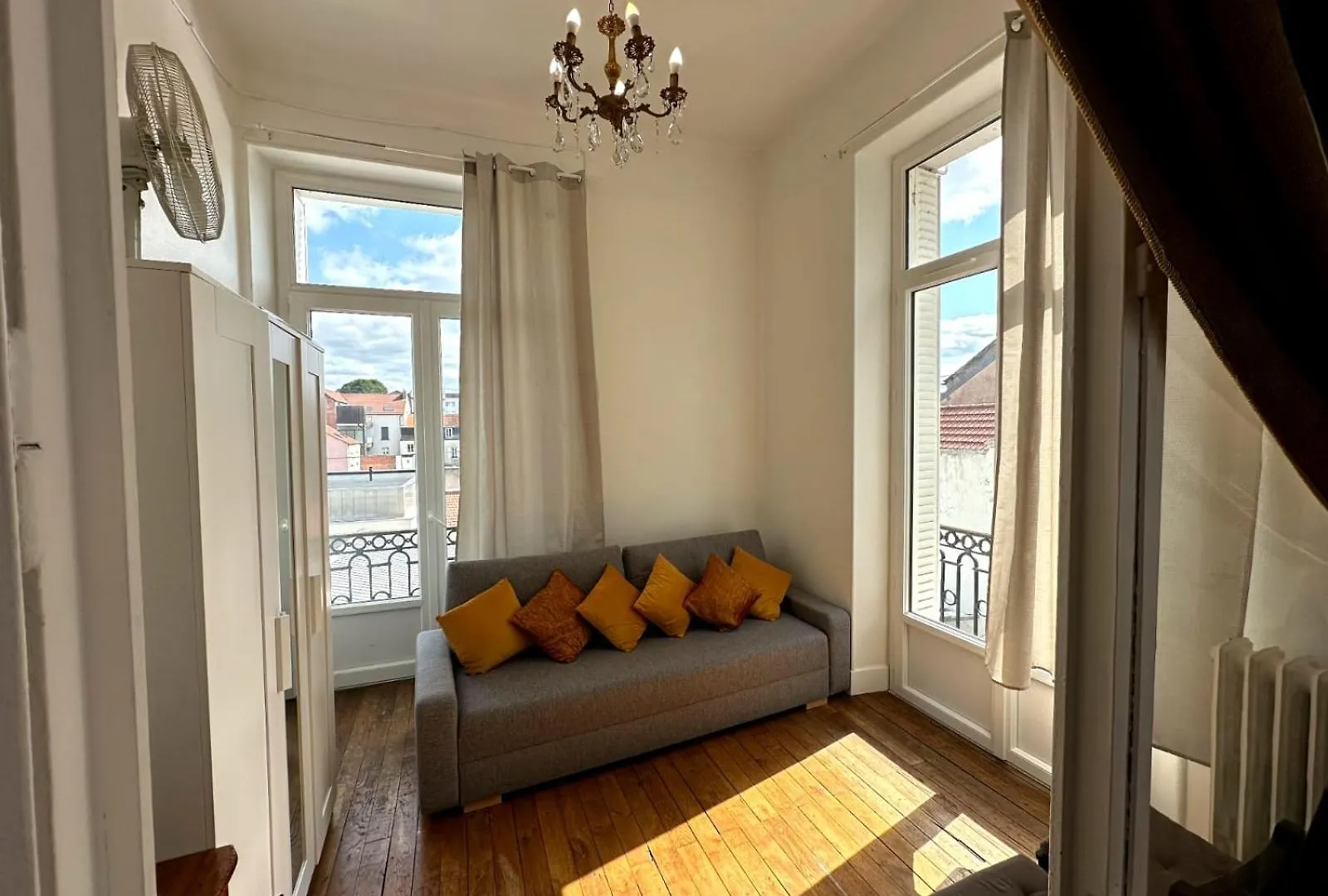 Apartment In Historical Center Of Vichy Palais Belle Epoque ,International 0*,  Frankrike